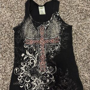 Black Sleeveless Fitted Graphic Tank Top